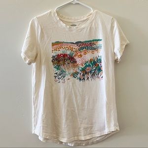 Old Navy graphic tee